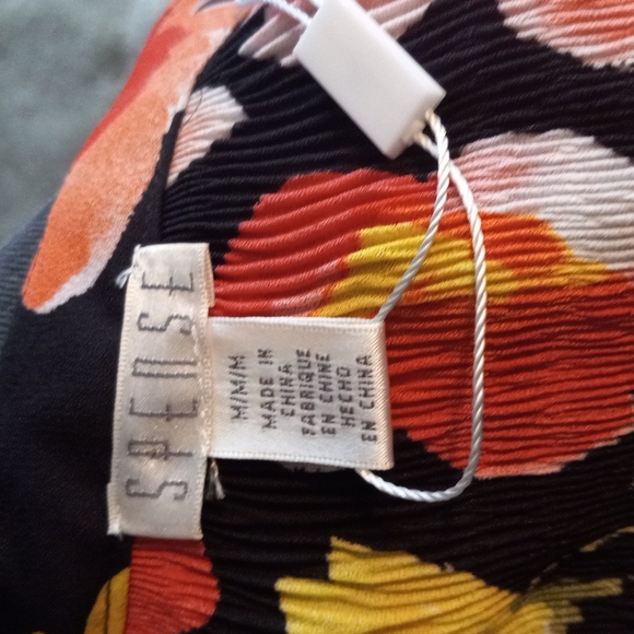 Spense Sz Small Bright Floral Pleated Bodice, sleeveless NWOT - Picture 5 of 6